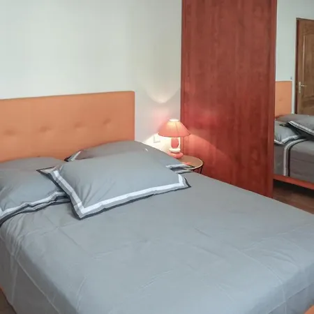 3 Bedroom Beautiful In Sur Orb